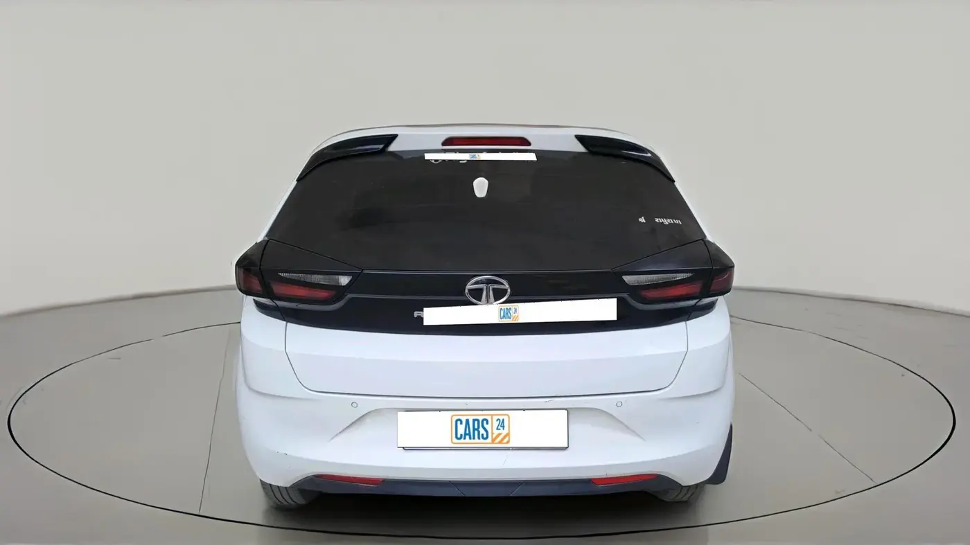 2020 Tata ALTROZ XE PETROL, Petrol, Manual, 40,000 km, exterior