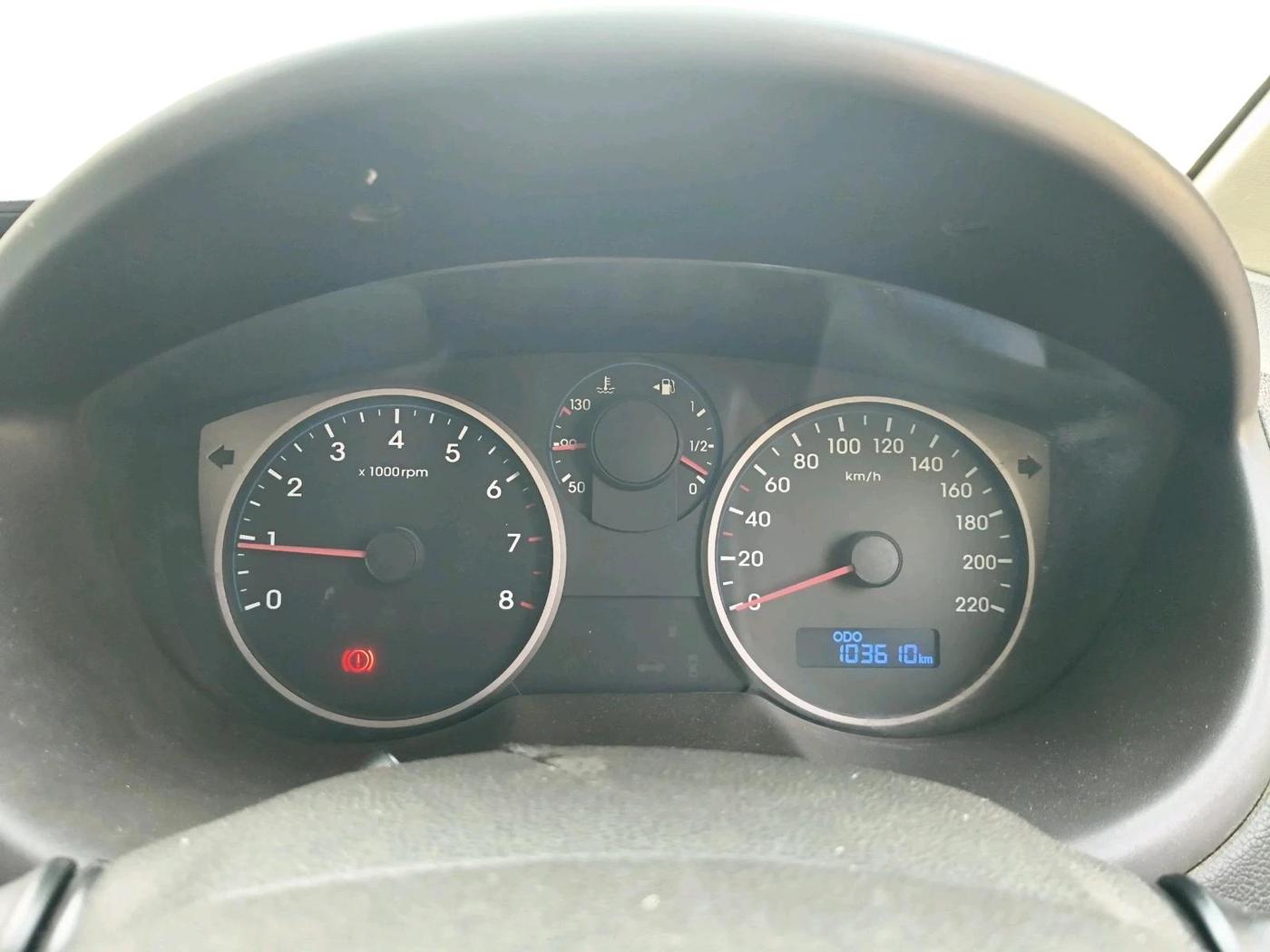 2013 Hyundai i20 SPORTZ 1.2, Petrol, Manual, 1,03,610 km, interior