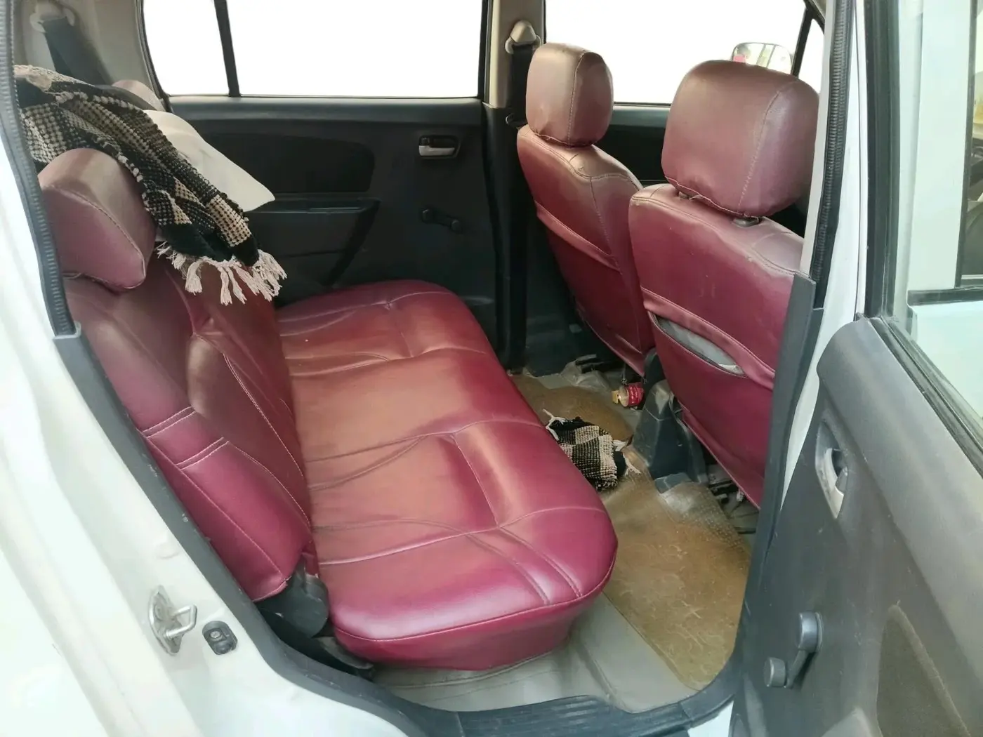 2012 Maruti Wagon R 1.0 LXI CNG, CNG, Manual, 2,08,300 km, interior