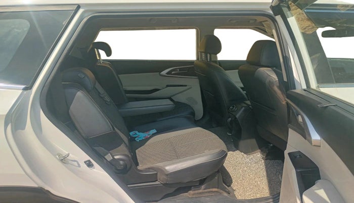 2023 KIA CARENS PRESTIGE 1.5 PETROL 7 STR, Petrol, Manual, 22,136 km, interior