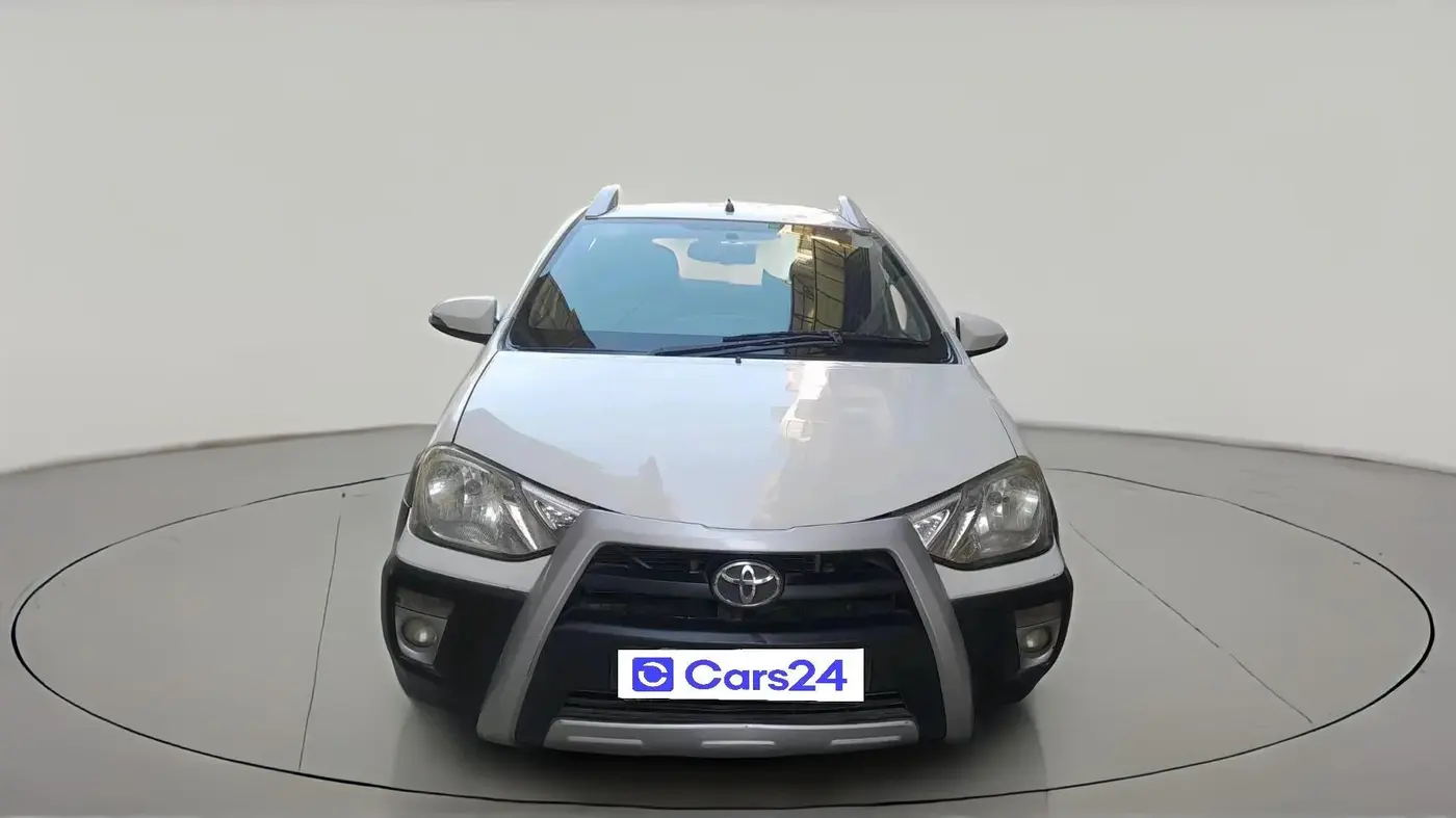 2015 Toyota Etios CROSS 1.4 VD, Diesel, Manual, 1,96,284 km, exterior
