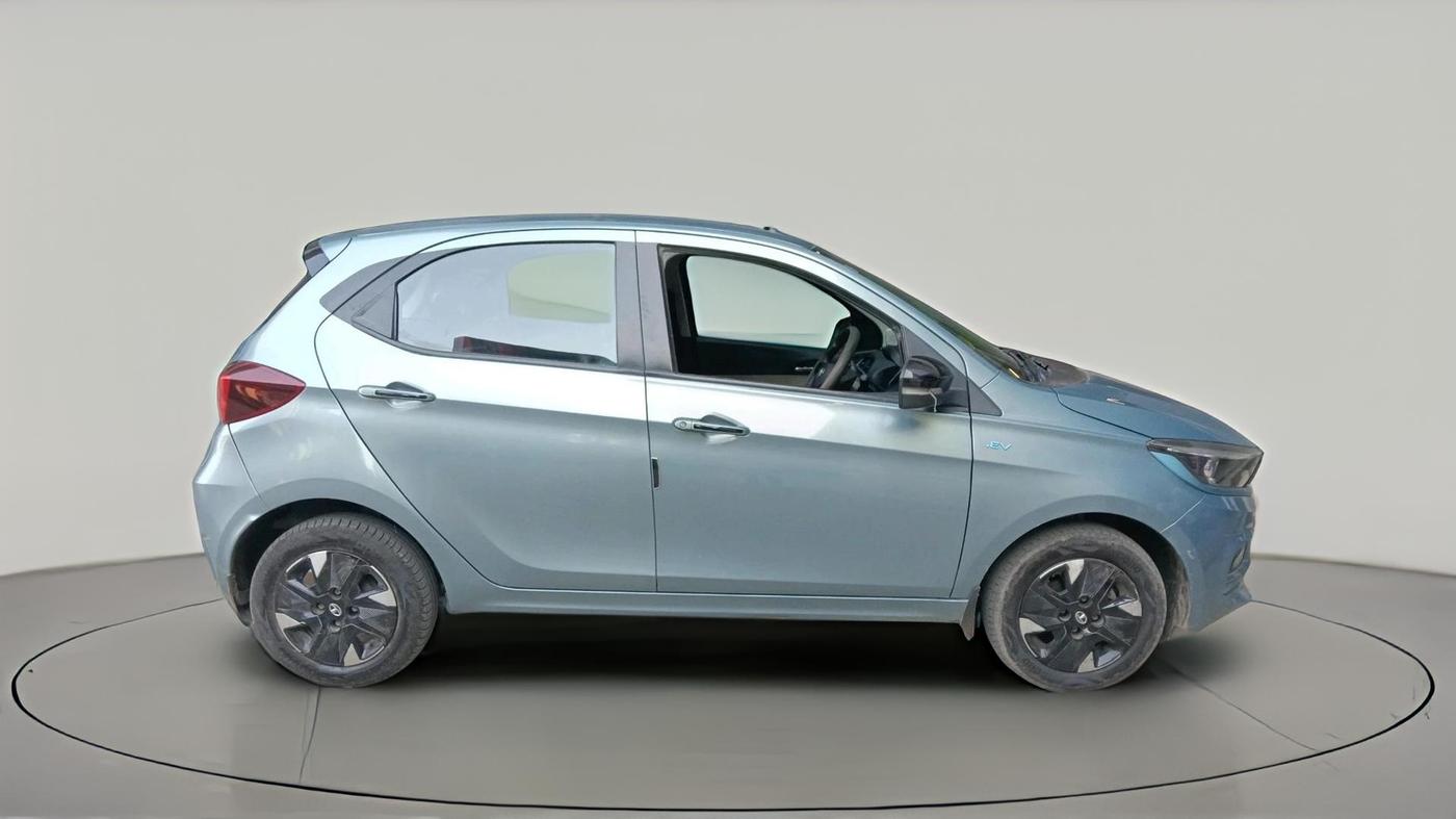 2023 Tata TIAGO EV XZ PLUS LONG RANGE, Electric, Automatic, 41,122 km, exterior