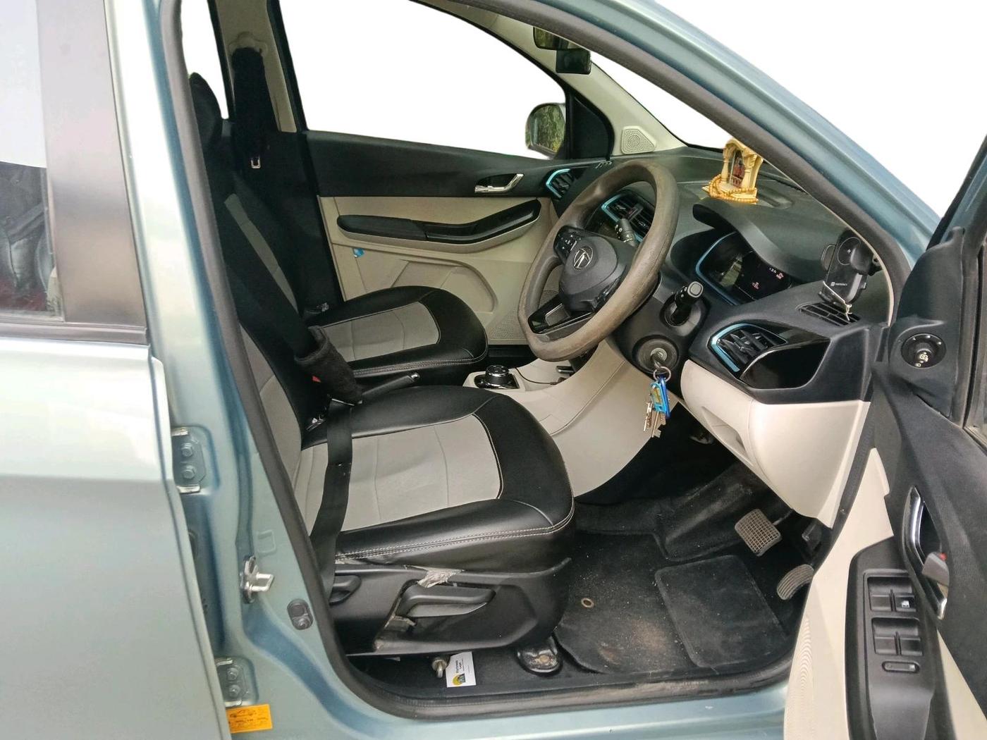 2023 Tata TIAGO EV XZ PLUS LONG RANGE, Electric, Automatic, 41,122 km, interior