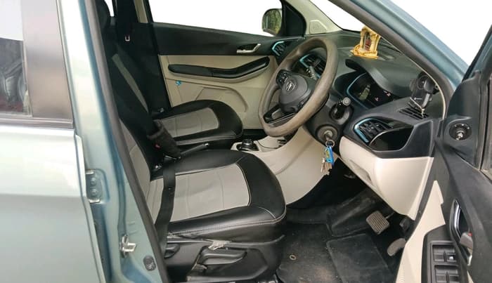 2023 Tata TIAGO EV XZ PLUS LONG RANGE, Electric, Automatic, 41,122 km, interior