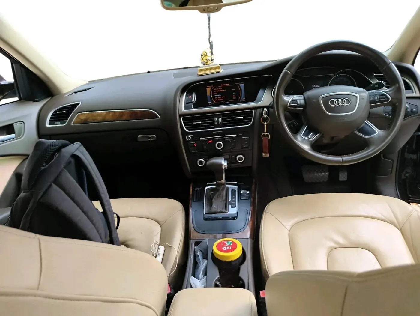 2012 Audi A4 2.0 TDI Multitronic, Diesel, Automatic, 1,44,139 km, interior