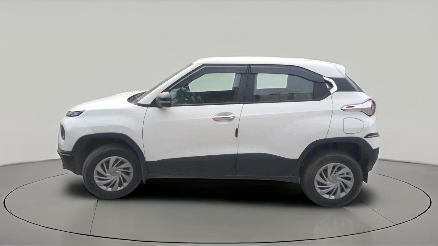 2022 Tata PUNCH PURE MT, Petrol, Manual, 24,361 km, exterior