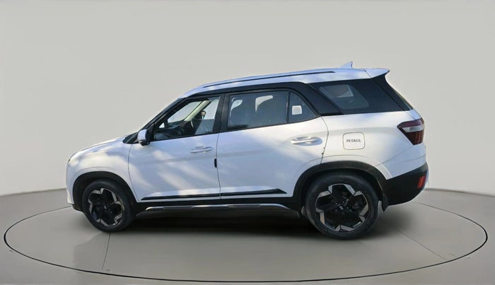 2021 Hyundai ALCAZAR PLATINUM 2.0 MT 7STR, Petrol, Manual, 75,001 km, exterior