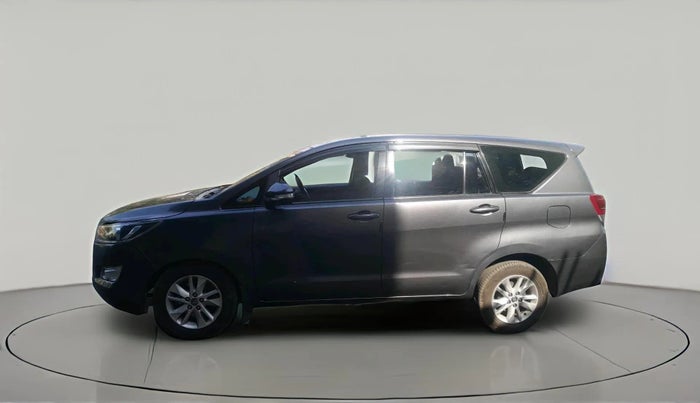 2017 Toyota Innova Crysta 2.4 GX 8 STR, Diesel, Manual, 2,99,048 km, exterior