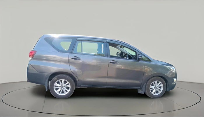 2017 Toyota Innova Crysta 2.4 GX 8 STR, Diesel, Manual, 2,99,048 km, exterior