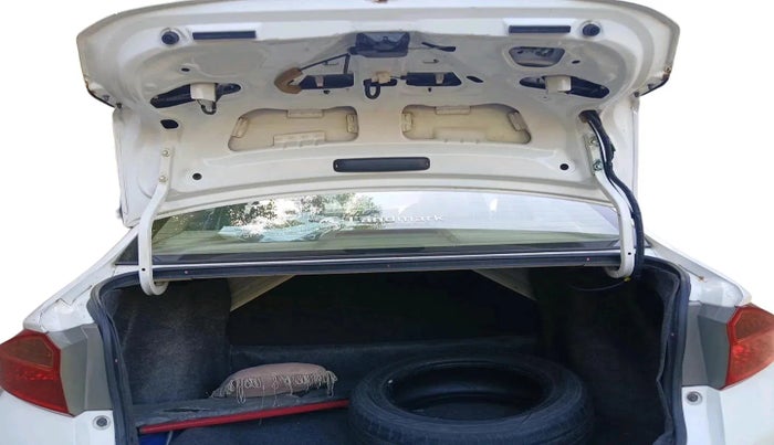 2015 Honda City 1.5L I-DTEC V, Diesel, Manual, 1,08,026 km, exterior