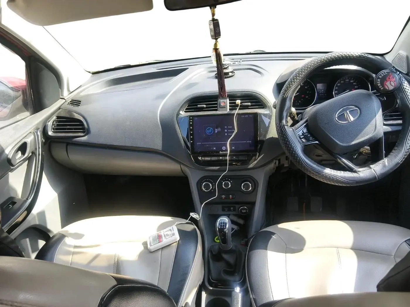 2018 Tata TIGOR XT DIESEL, Diesel, Manual, 3,03,539 km, interior