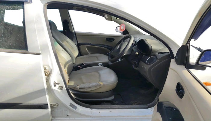 2011 Hyundai i10 ERA 1.1, Petrol, Manual, 66,349 km, interior