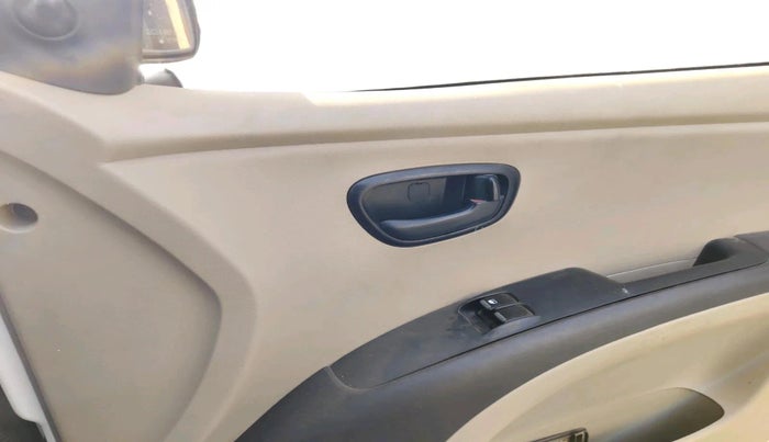 2011 Hyundai i10 ERA 1.1, Petrol, Manual, 66,349 km, interior