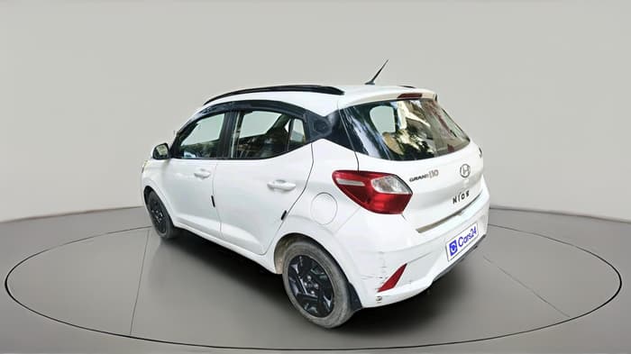 2022 Hyundai GRAND I10 NIOS MAGNA CORPORATE EDITION AMT 1.2 KAPPA VTVT, CNG, Automatic, 29,807 km, exterior