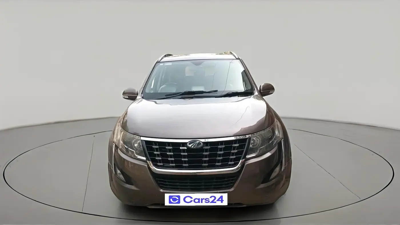 2019 Mahindra XUV500 W9, Diesel, Manual, 1,03,024 km, exterior