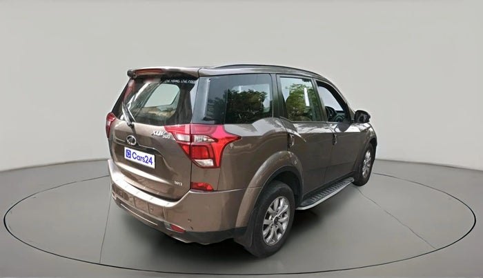 2019 Mahindra XUV500 W9, Diesel, Manual, 1,03,024 km, exterior