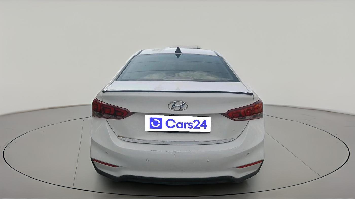 2018 Hyundai Verna 1.6 CRDI SX, Diesel, Manual, 1,13,224 km, exterior