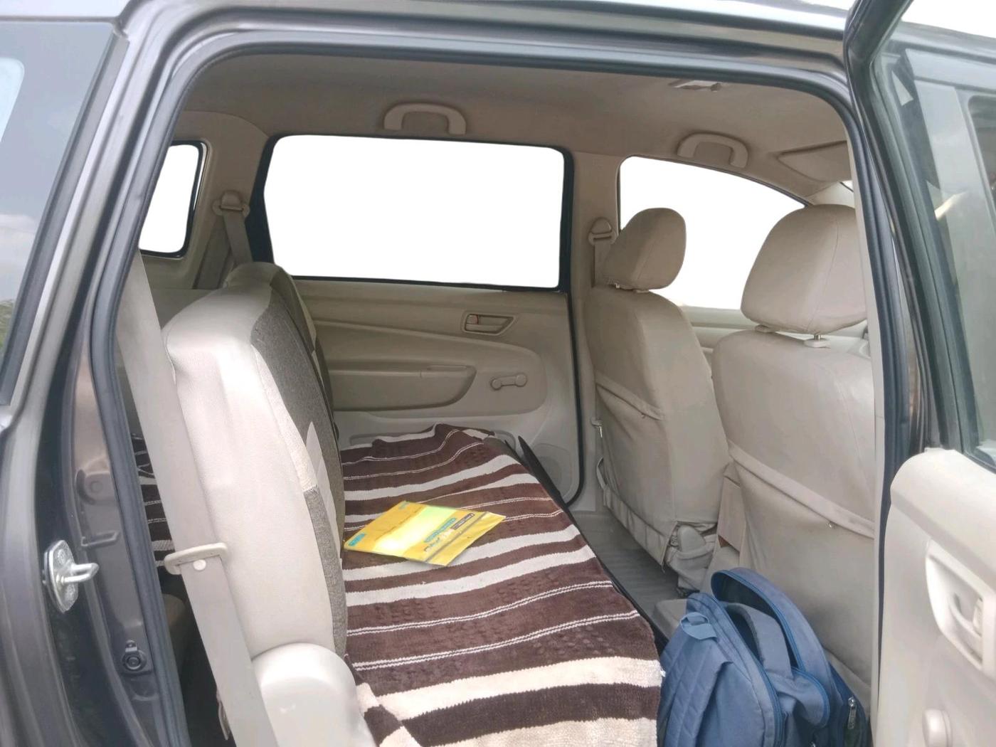 2012 Maruti Ertiga LXI, Petrol, Manual, 65,896 km, interior