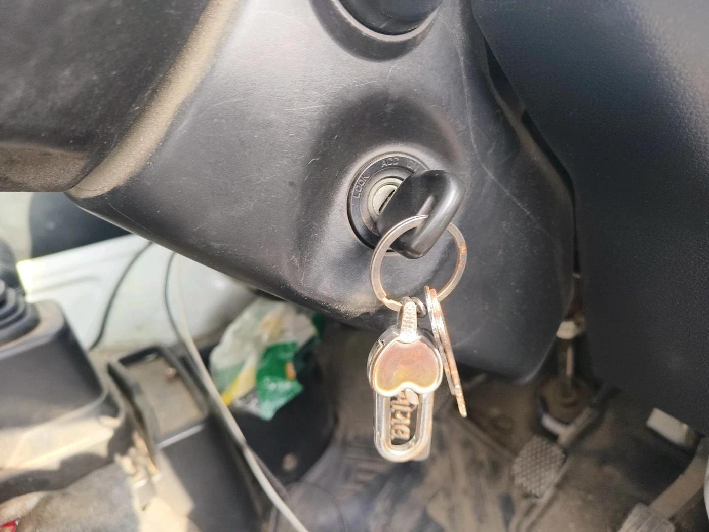 2022 Maruti Eeco 5 STR AC, Petrol, Manual, 46,335 km, interior
