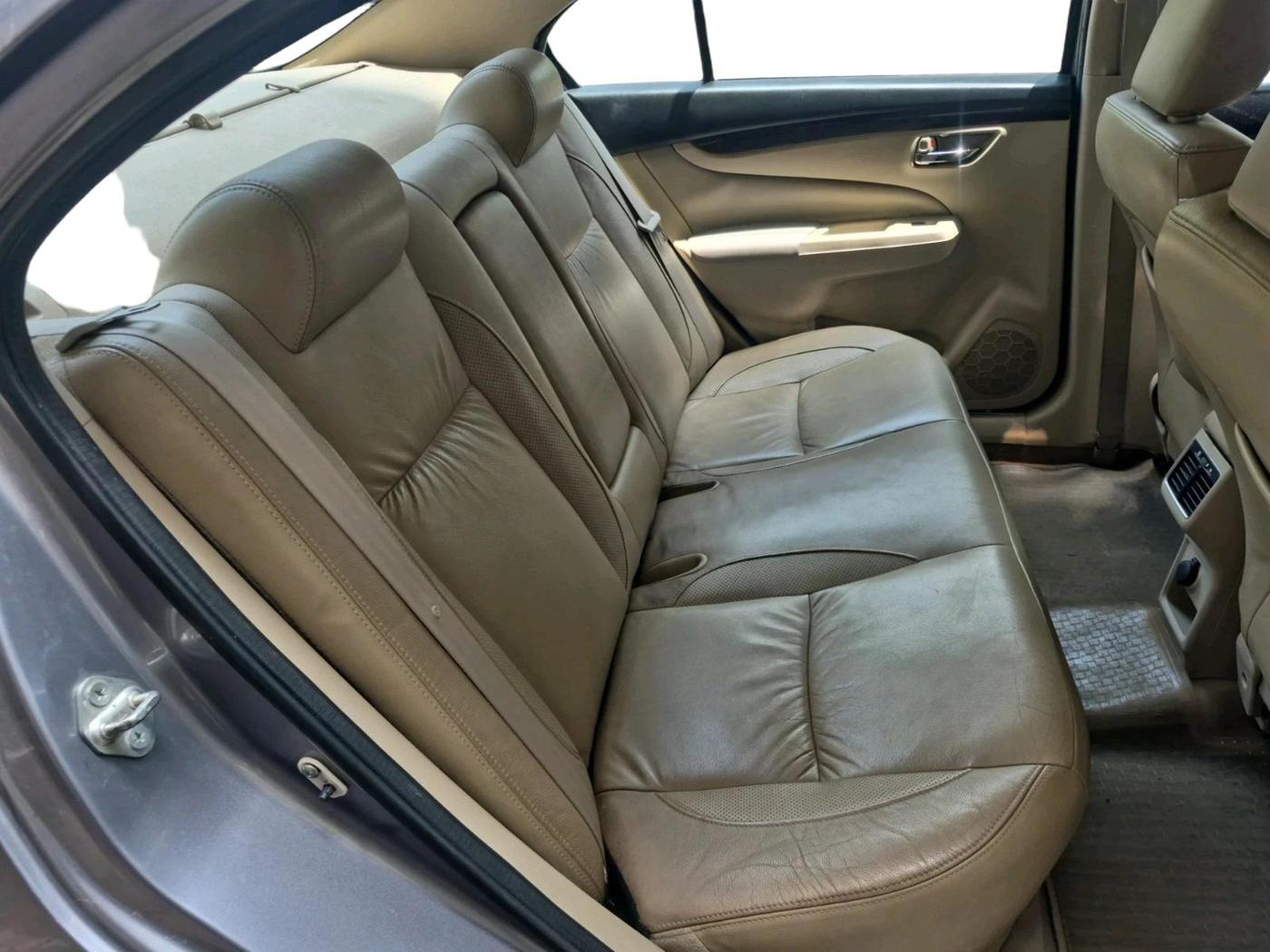 2015 Maruti Ciaz ZDI+, Diesel, Manual, 1,21,905 km, interior