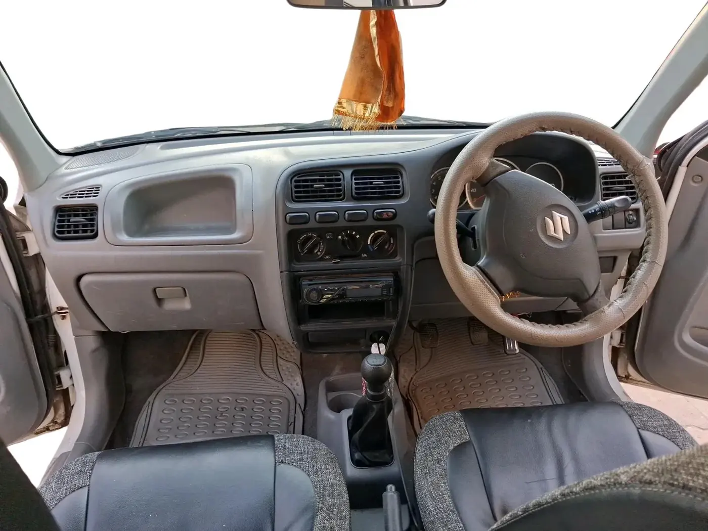 2012 Maruti Alto K10 VXI, CNG, Manual, 67,000 km, interior