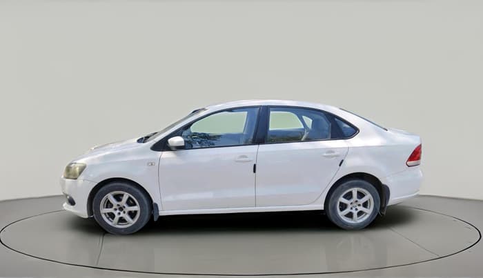 2013 Volkswagen Vento HIGHLINE DIESEL 1.6, Diesel, Manual, 1,11,245 km, exterior