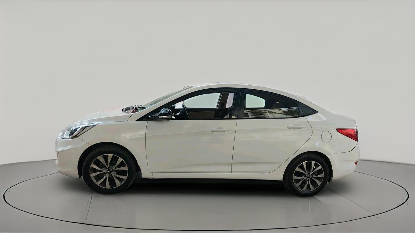 2013 Hyundai Verna FLUIDIC 1.6 VTVT SX, Petrol, Manual, 91,956 km, exterior