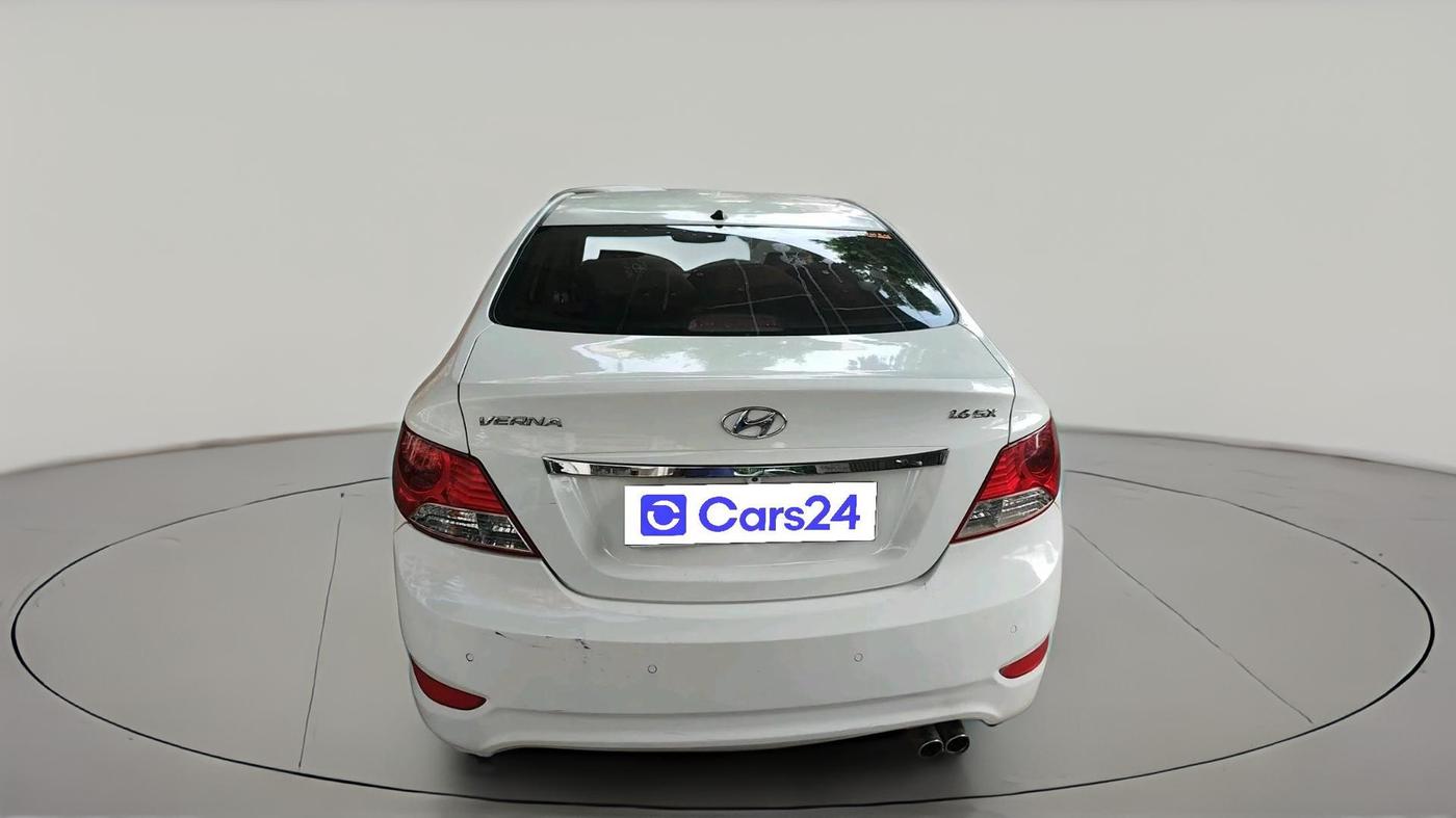 2013 Hyundai Verna FLUIDIC 1.6 VTVT SX, Petrol, Manual, 91,956 km, exterior