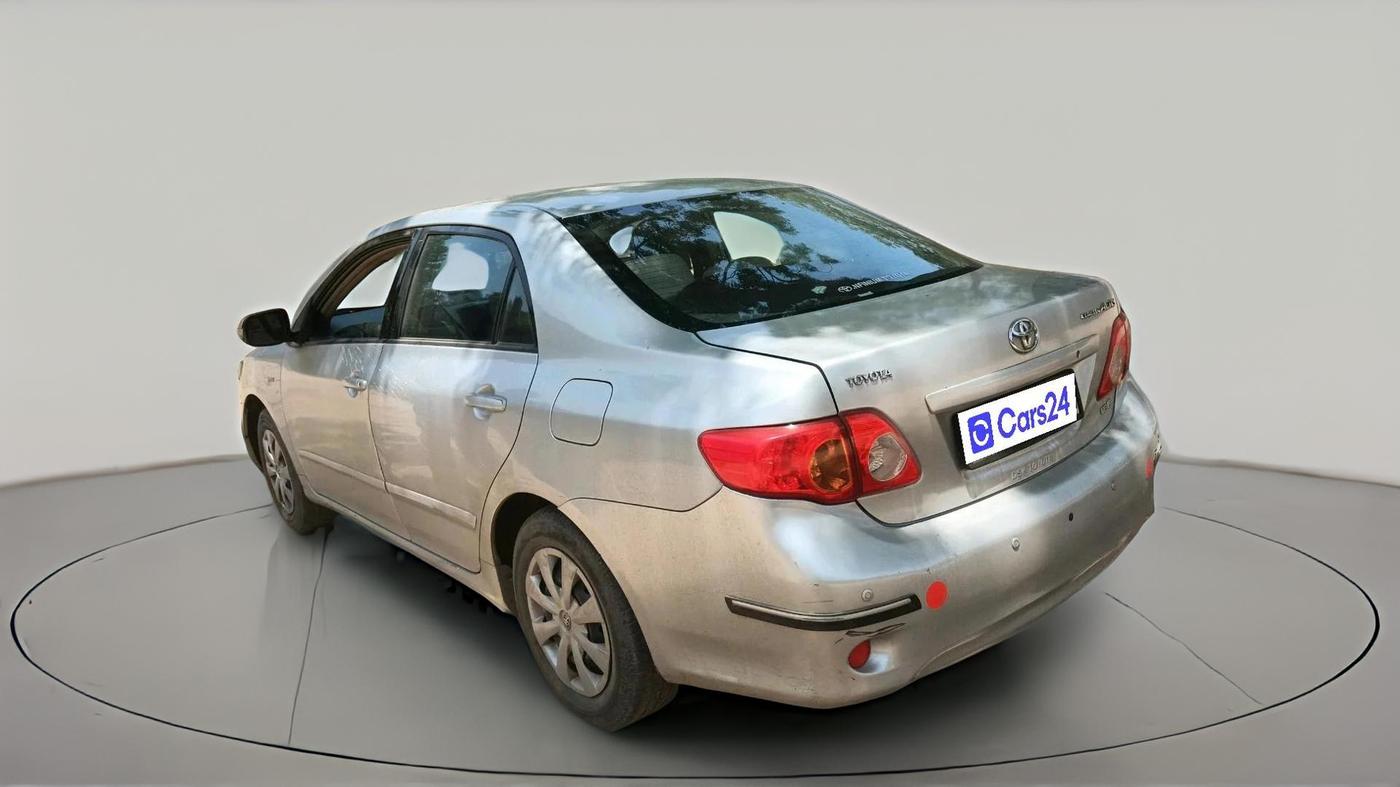 2011 Toyota Corolla Altis J PETROL, CNG, Manual, 1,43,079 km, exterior