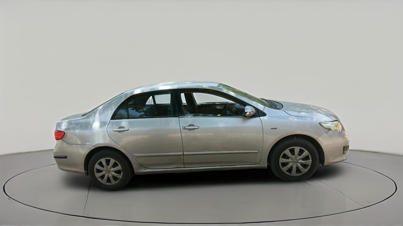 2011 Toyota Corolla Altis J PETROL, CNG, Manual, 1,43,079 km, exterior