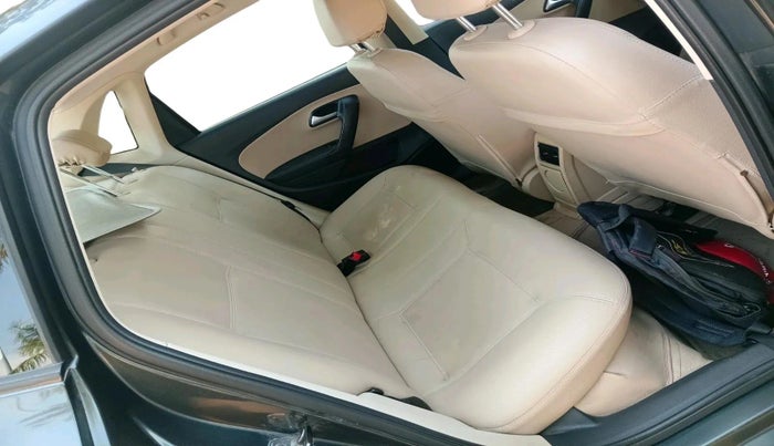 2017 Volkswagen Ameo HIGHLINE1.2L, Petrol, Manual, 97,589 km, interior