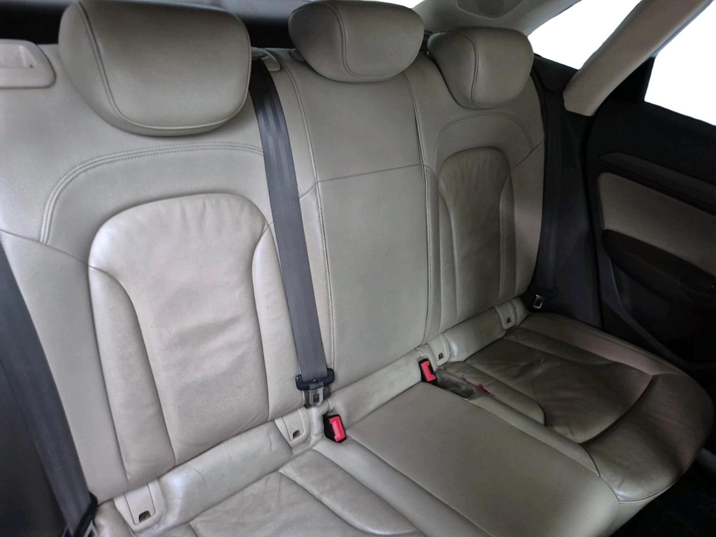 2014 Audi Q3 2.0 TDI MT S EDITION, Diesel, Manual, 1,52,649 km, interior