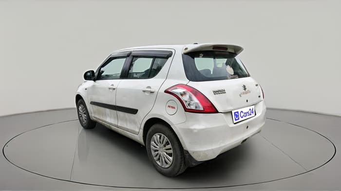 2017 Maruti Swift VXI, Petrol, Manual, 1,11,581 km, exterior