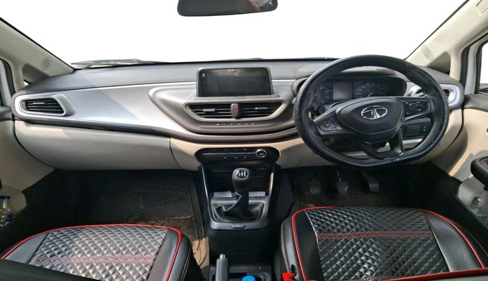 2023 Tata ALTROZ XT DIESEL, Diesel, Manual, 43,000 km, interior
