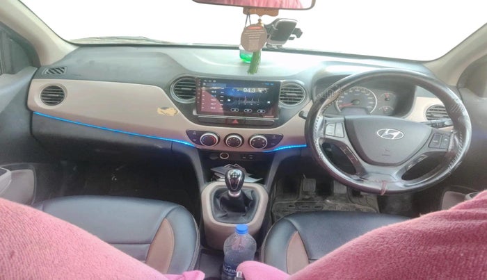 2017 Hyundai Grand i10 SPORTZ U2 1.2 CRDI, Diesel, Manual, 1,20,327 km, interior