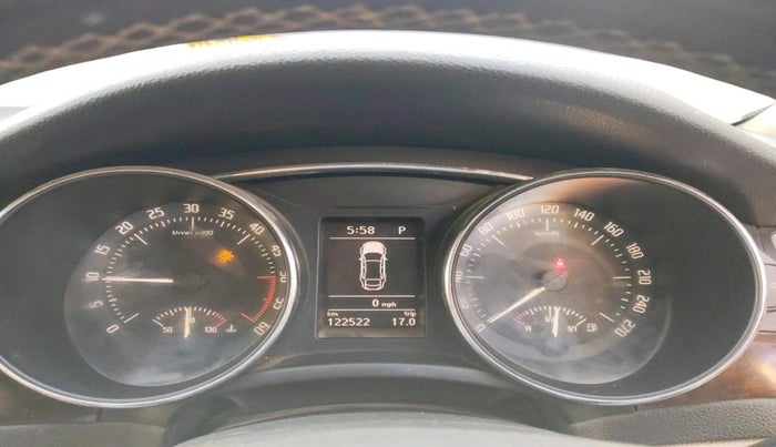 2014 Skoda Superb ELEGANCE 2.0 TDI CR AT, Diesel, Automatic, 1,22,522 km, interior