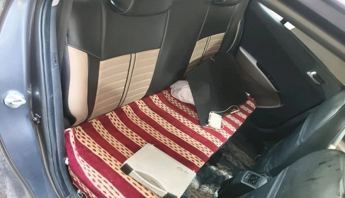 2015 Hyundai Grand i10 ASTA 1.2 KAPPA VTVT, CNG, Manual, 1,41,257 km, interior