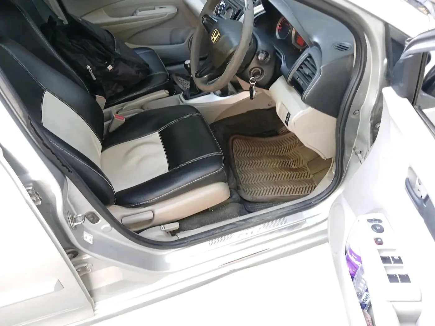 2010 Honda City 1.5L I-VTEC E MT, Petrol, Manual, 75,550 km, interior