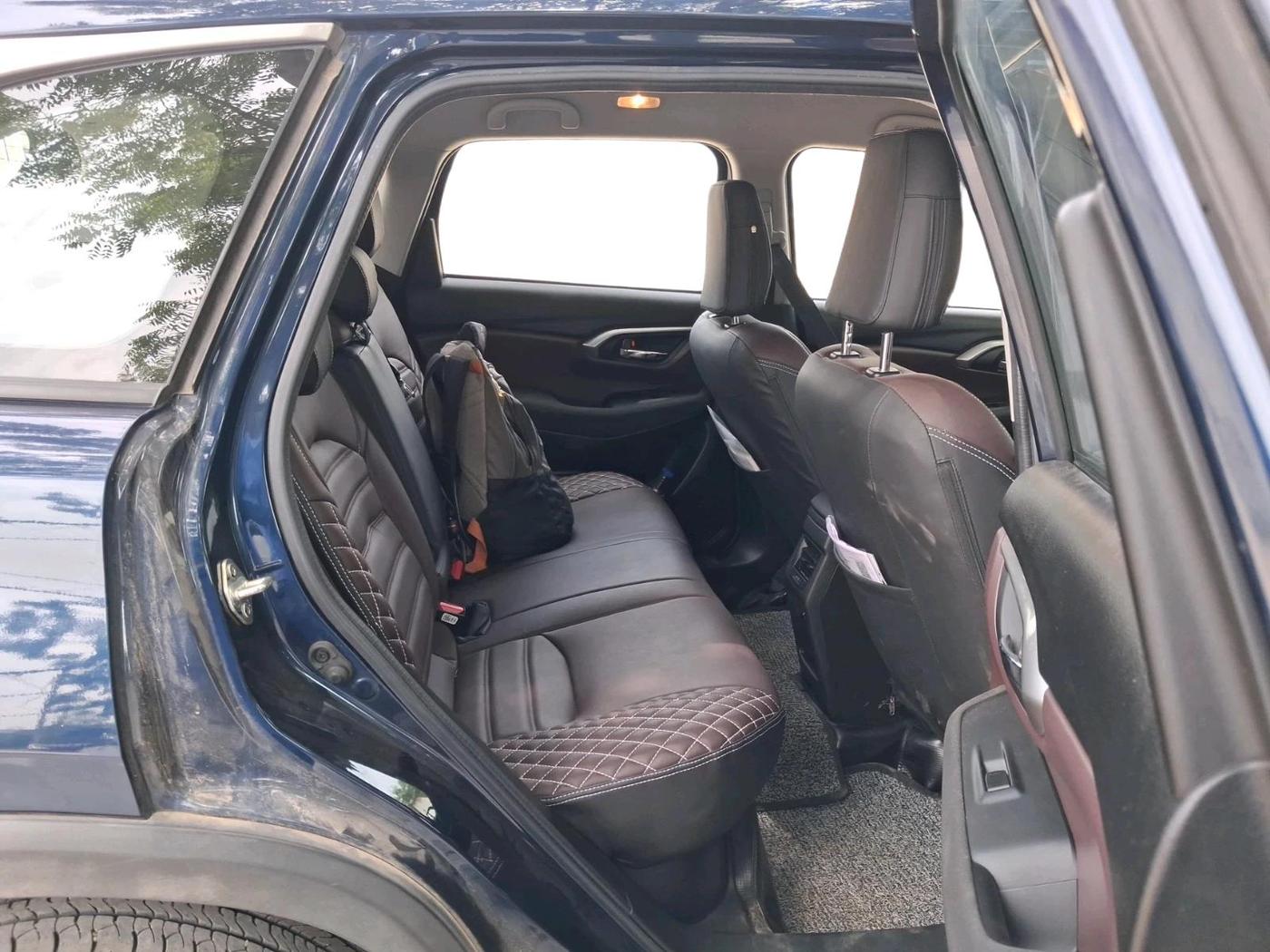 2025 Maruti Grand Vitara DELTA SMART HYBRID AT, Petrol, Automatic, 7,749 km, interior