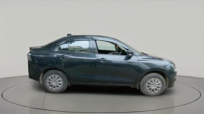 2025 Maruti Dzire VXi, Petrol, Manual, 18,033 km, exterior