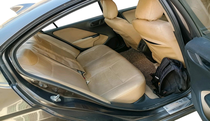 2014 Honda City 1.5L I-VTEC SV, Petrol, Manual, 1,56,705 km, interior