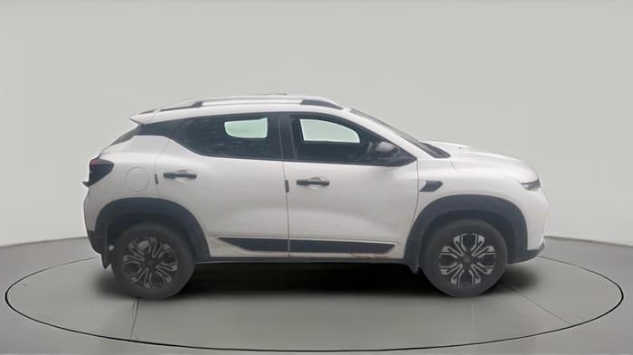 2024 Renault Kiger RXZ MT, Petrol, Manual, 15,437 km, exterior