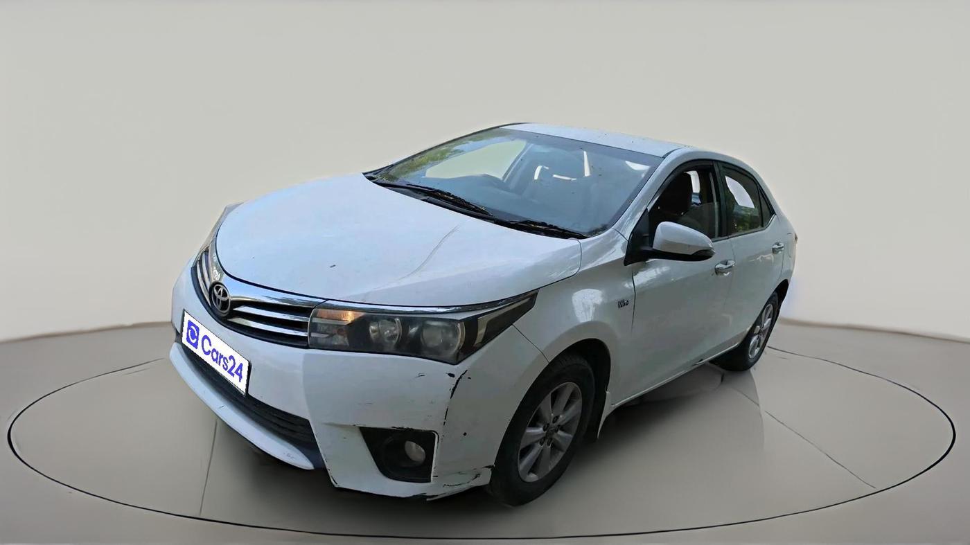 2014 Toyota Corolla petrol, Petrol, Automatic, 1,12,069 km, exterior