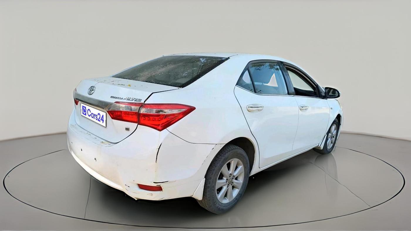 2014 Toyota Corolla petrol, Petrol, Automatic, 1,12,069 km, exterior