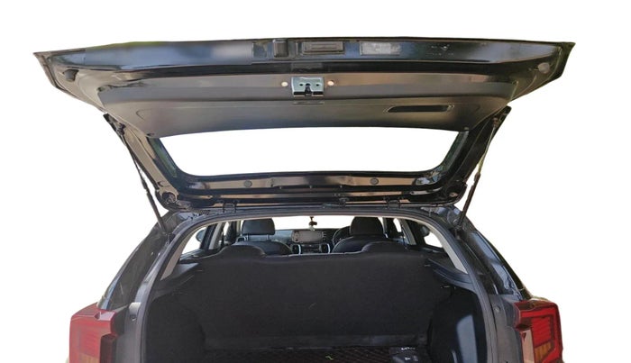 2024 KIA SONET HTK (O) 1.2 Petrol MT, Petrol, Manual, 13,746 km, exterior