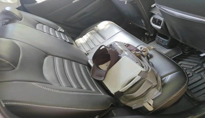 2024 KIA SONET HTK (O) 1.2 Petrol MT, Petrol, Manual, 13,746 km, interior