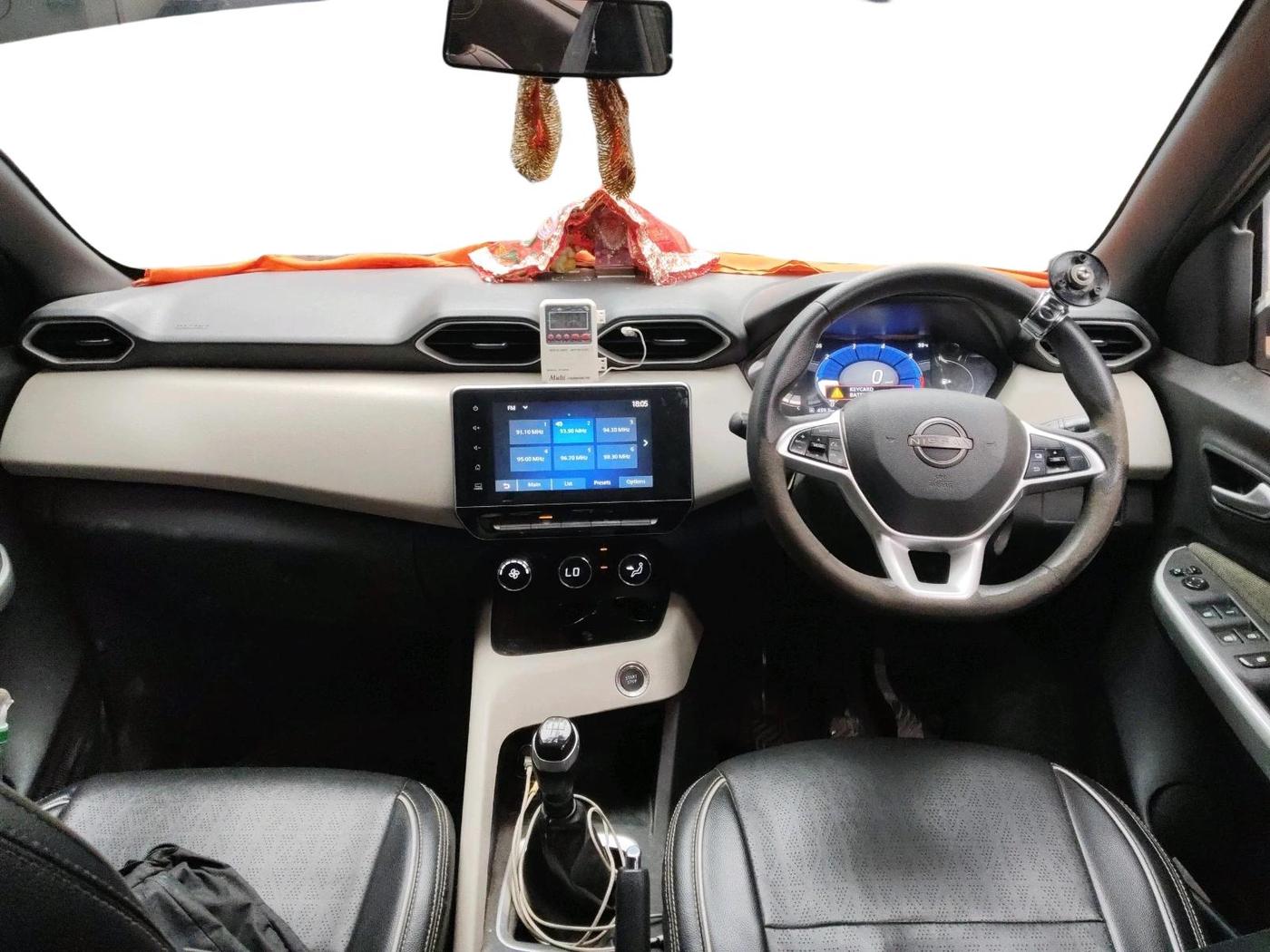 2021 Nissan MAGNITE XV MT, Petrol, Manual, 47,497 km, interior