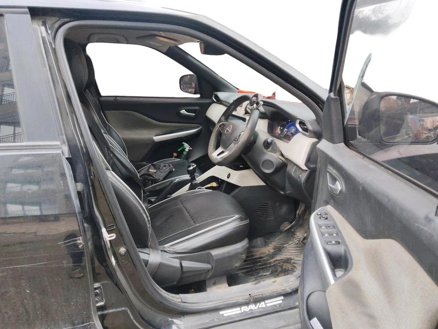 2021 Nissan MAGNITE XV MT, Petrol, Manual, 47,497 km, interior