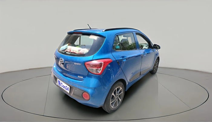 2017 Hyundai Grand i10 SPORTZ (O) AT 1.2 KAPPA VTVT, Petrol, Automatic, 61,373 km, exterior