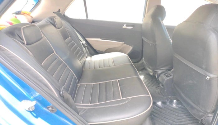 2017 Hyundai Grand i10 SPORTZ (O) AT 1.2 KAPPA VTVT, Petrol, Automatic, 61,373 km, interior